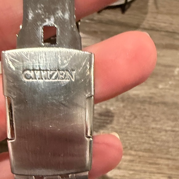 Citizen EcoDrive Watch - Picture 2 of 4